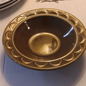 SMALL OLIVE GREEN BOWL